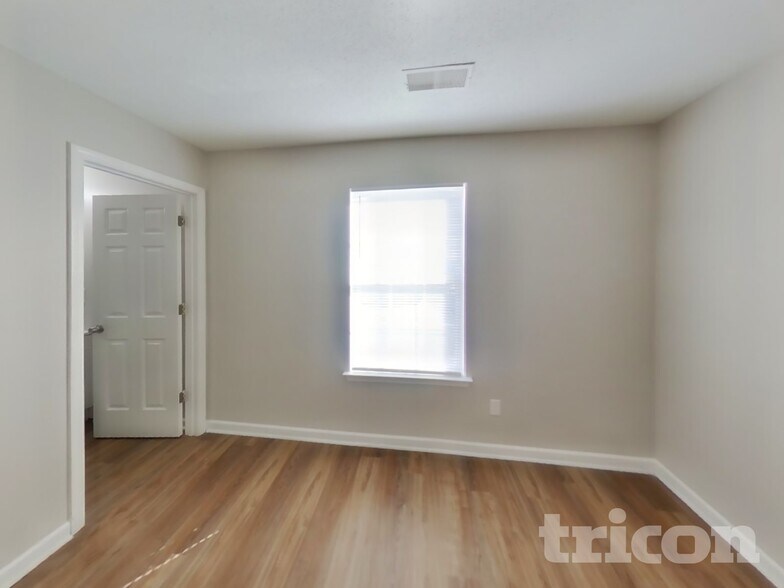 Building Photo - 1122 Waverly Pl Dr