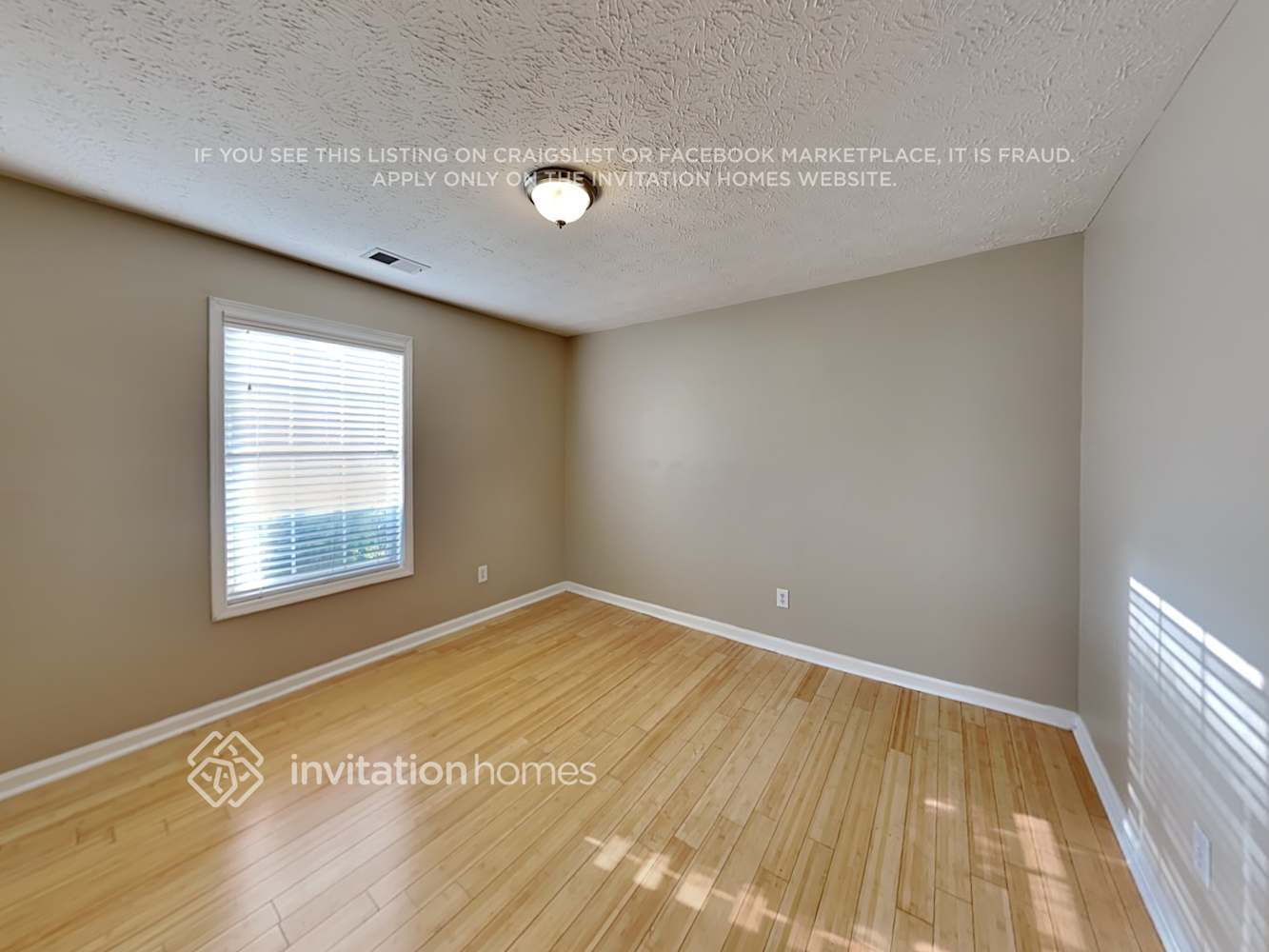Building Photo - 2610 Abbots Glen Dr NW