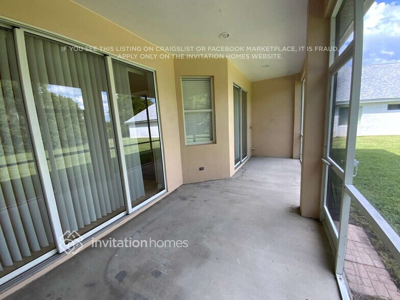 Building Photo - 2144 Edelweiss Loop