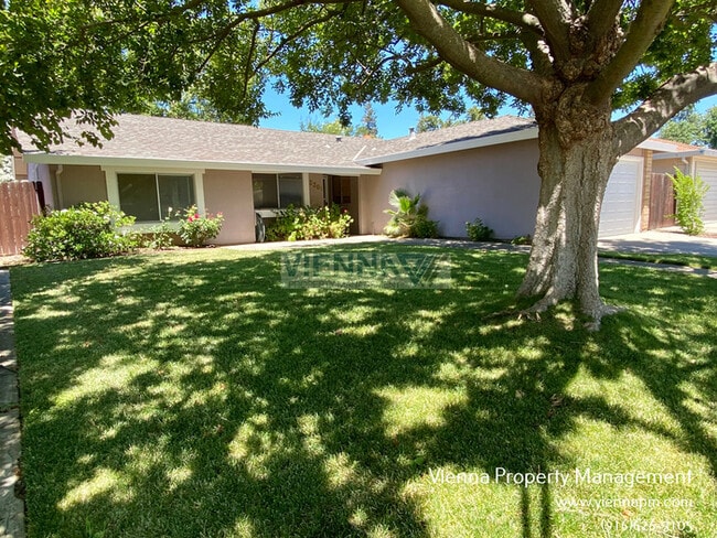 Building Photo - 3309 Huntsman Dr