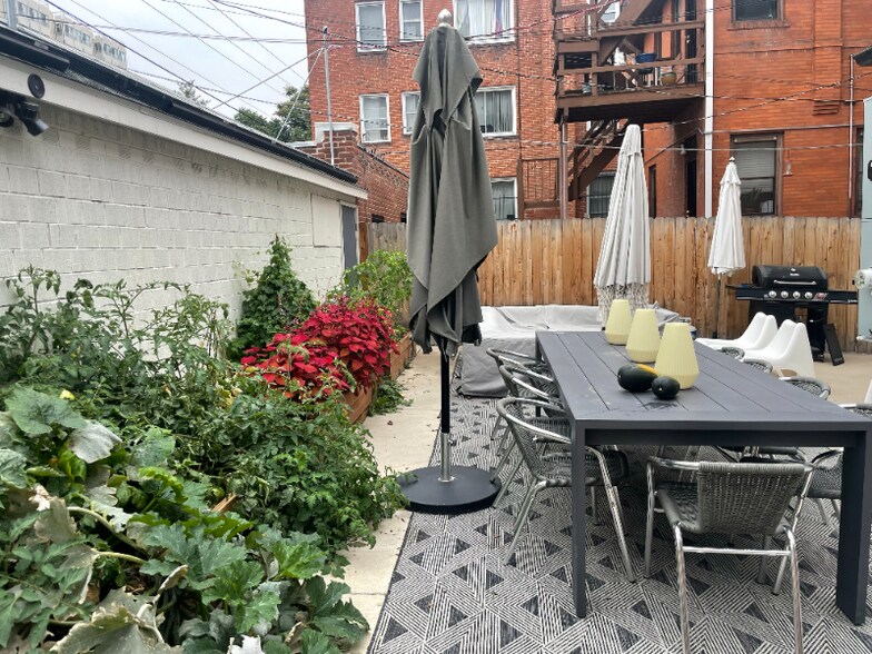 Building Photo - 1266 Lafayette St