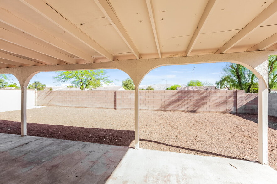 Building Photo - 3008 Silver Canyon Ln