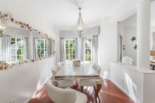 Building Photo - 20 S Lakeshore Dr