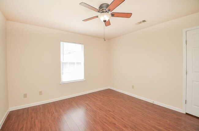 Building Photo - 14315 Branchwater Ln