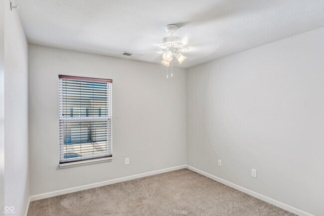 Building Photo - 12030 Zircon Ln