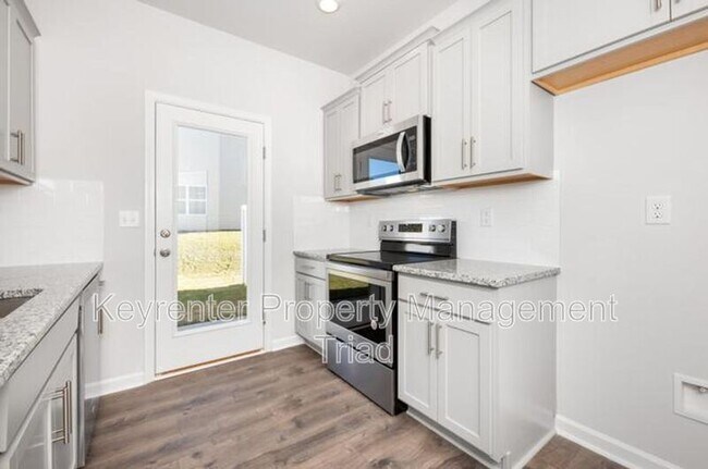 Building Photo - 1122 Banworth Ct