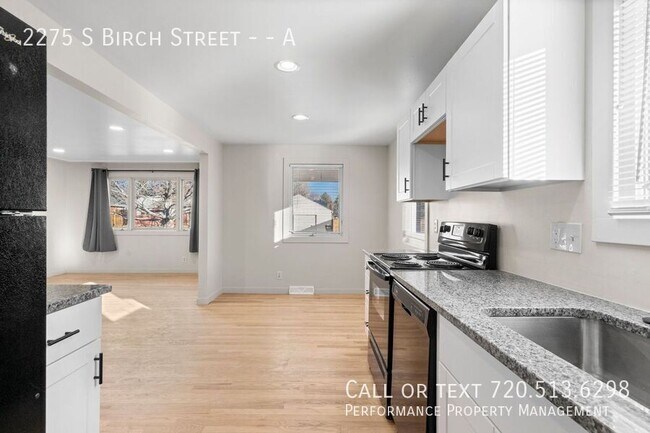 Building Photo - 2275 S Birch St