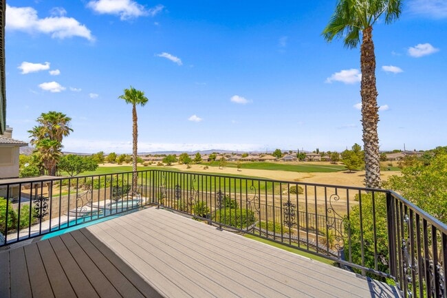 Building Photo - 3121 Club Rancho Dr