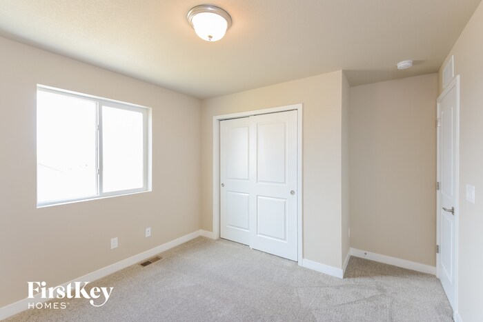 Building Photo - 10360 Horton Dr