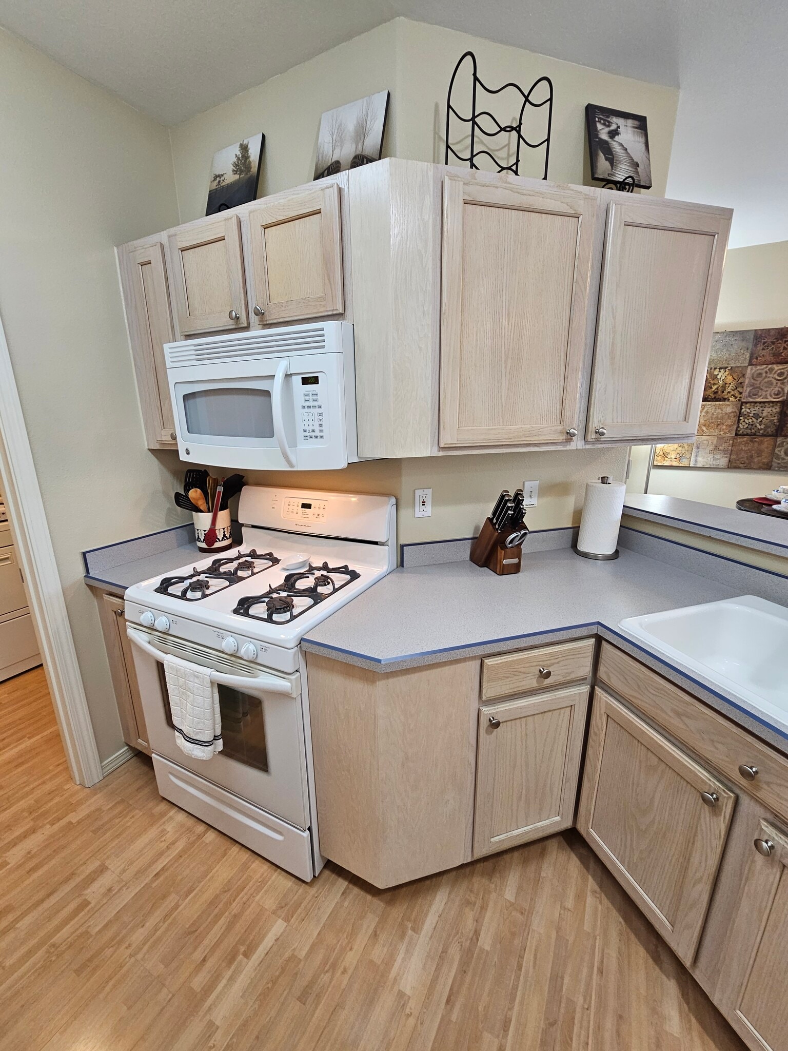 Building Photo - 3030 Lore Rd