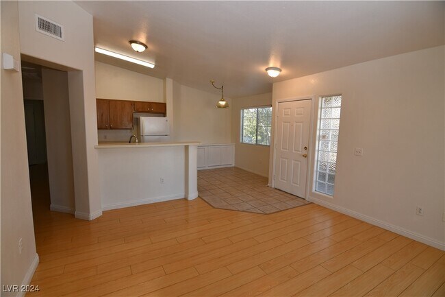 Building Photo - 1881 W Alexander Rd