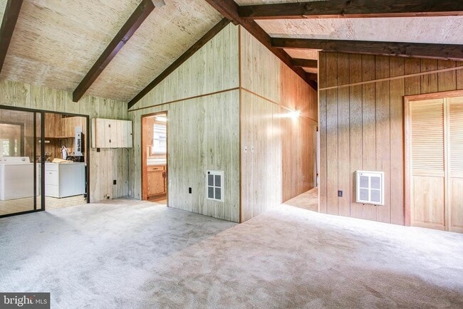 Building Photo - 8297 Squires Ln