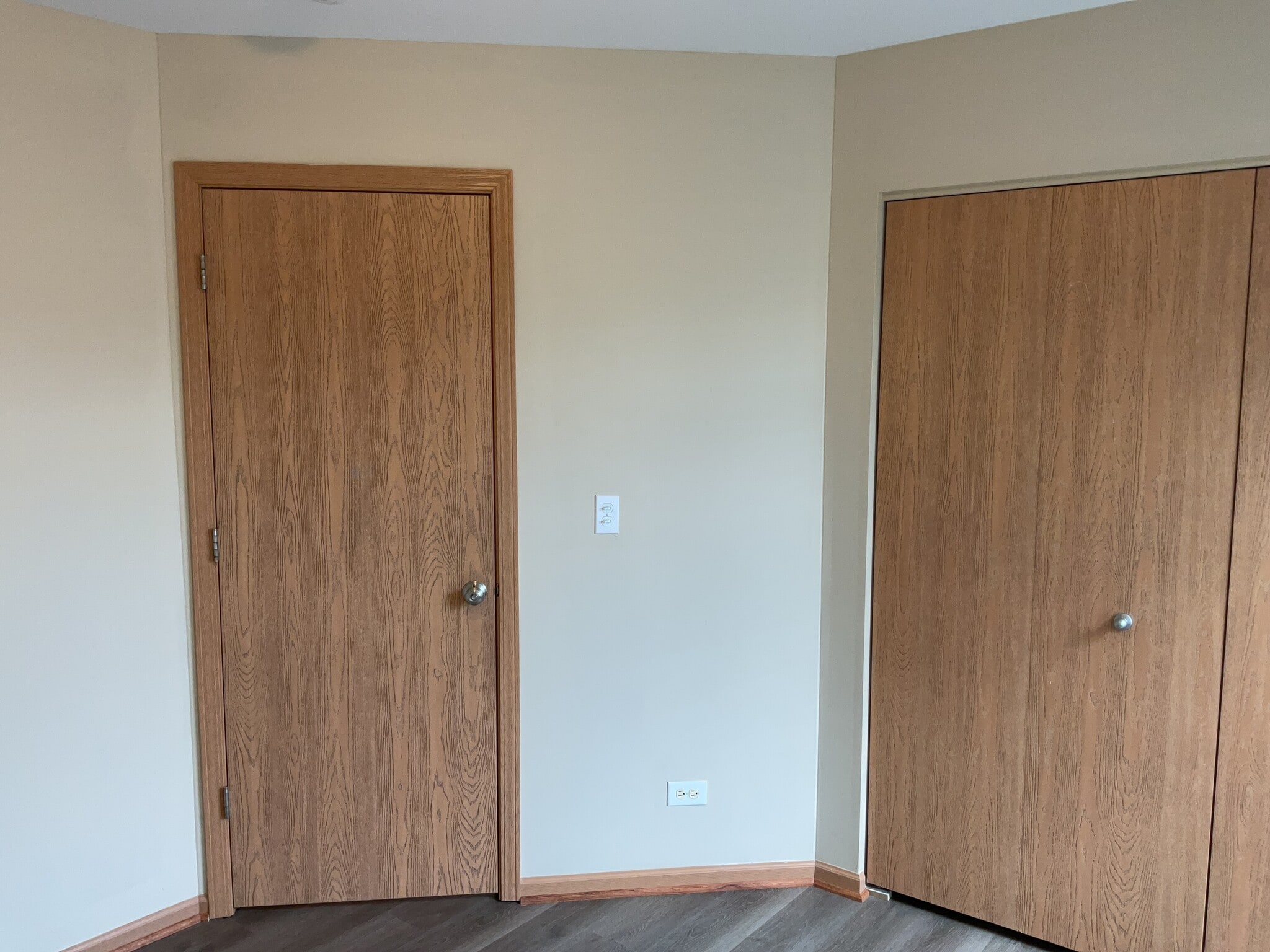 Building Photo - 2771 Cranston Cir