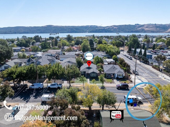 Building Photo - Enjoy Benicia living in this recently upgr...