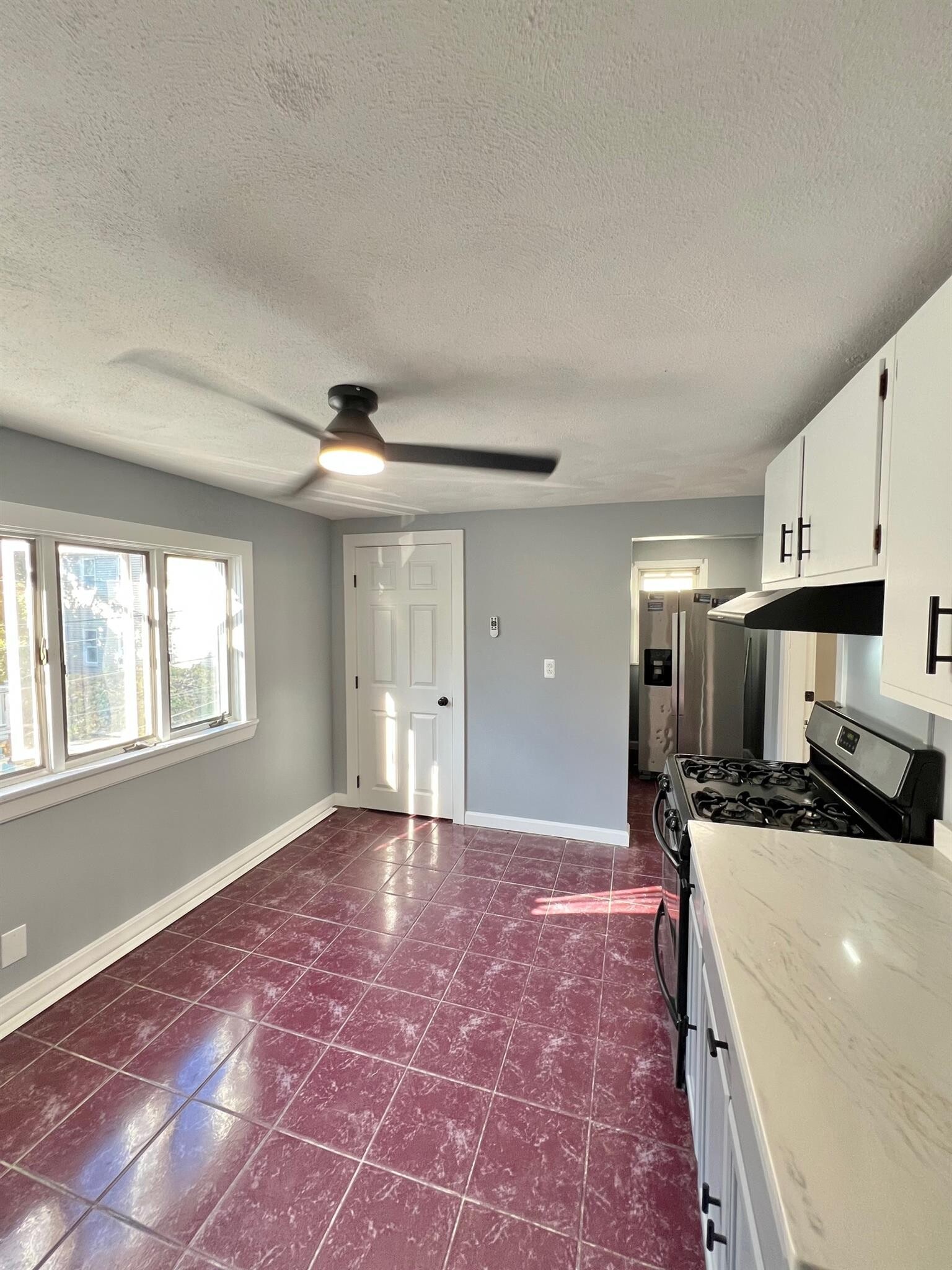 Building Photo - 141 Albion St