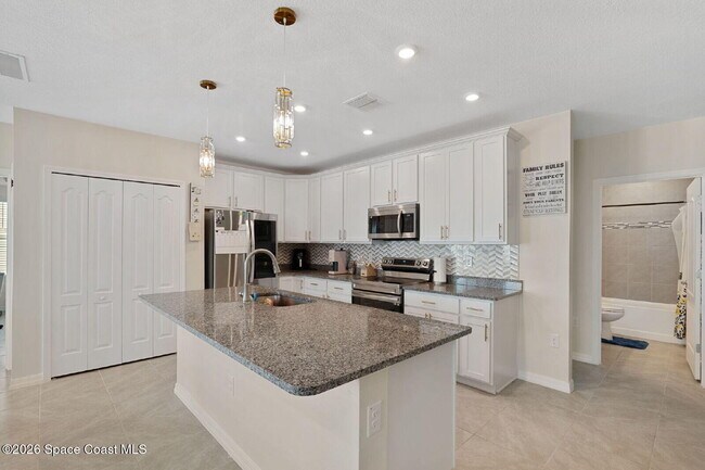 Building Photo - 2166 Kylar Dr NW