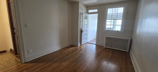 Building Photo - 3815 W St NW