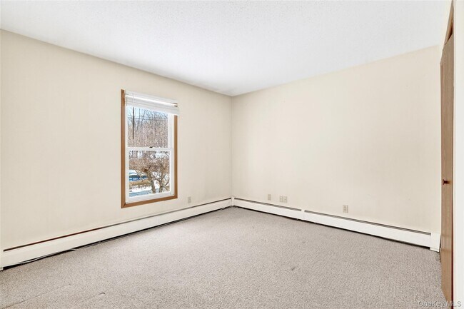 Building Photo - 2 Wayne Ave