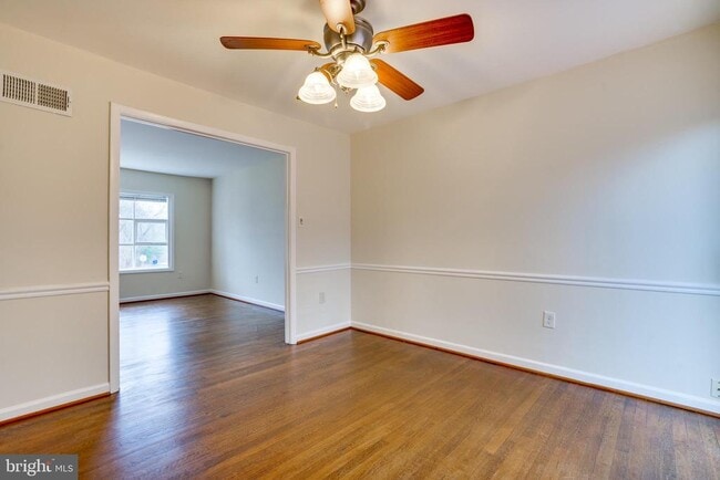 Building Photo - 13636 Greenwood Dr