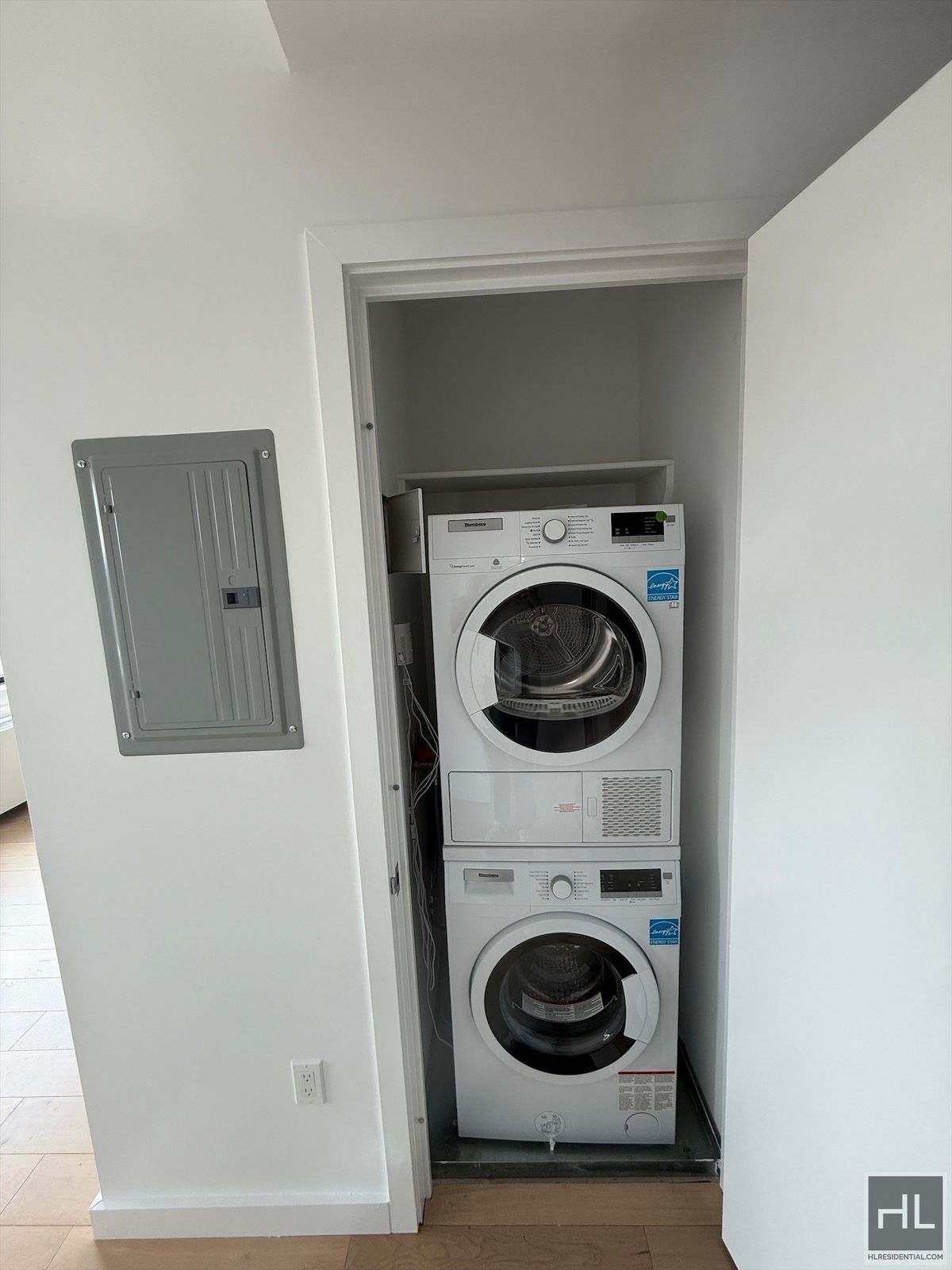 Building Photo - NORTHERN BOULEVARD