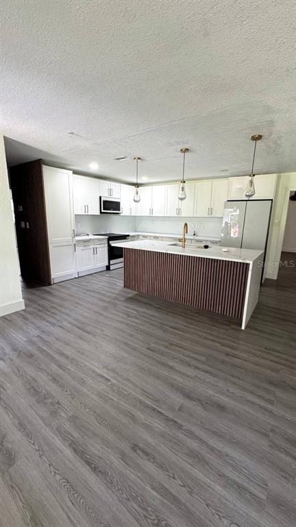 Building Photo - 385 Wild Orange Dr