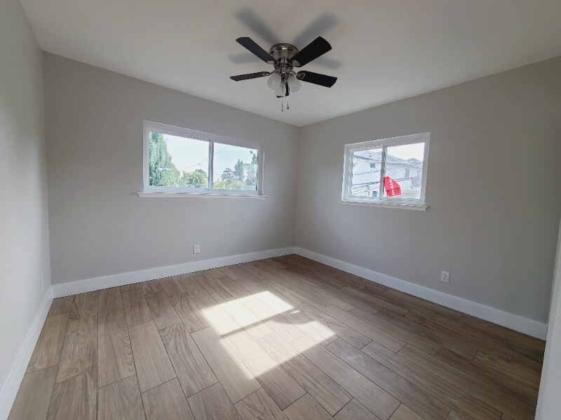 Building Photo - 14248 Gilmore St