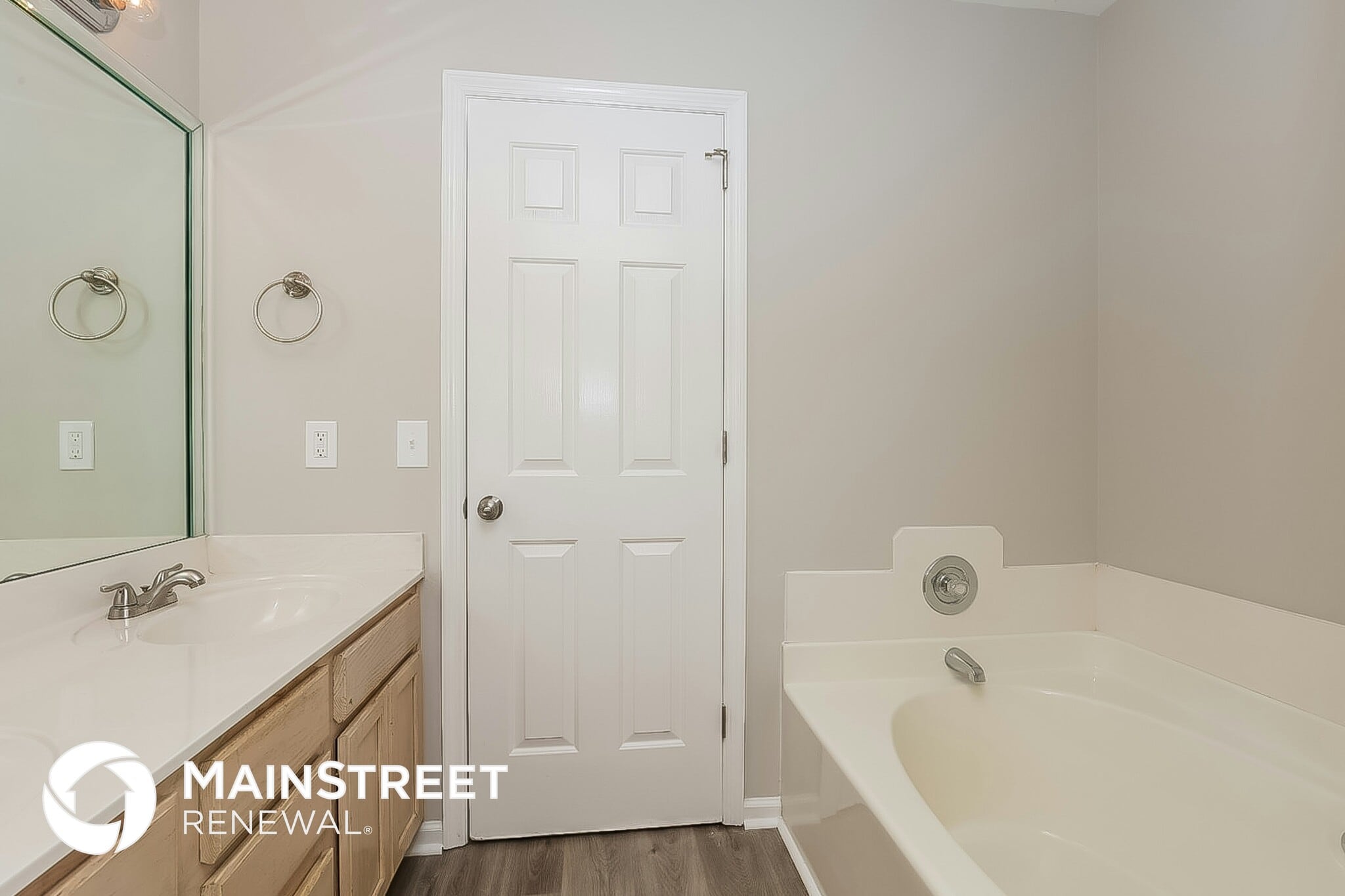 Building Photo - 6532 Arvington Way