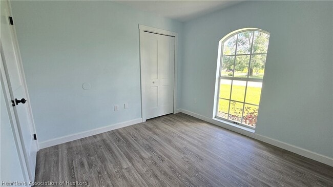 Building Photo - 5201 Diamond Dr