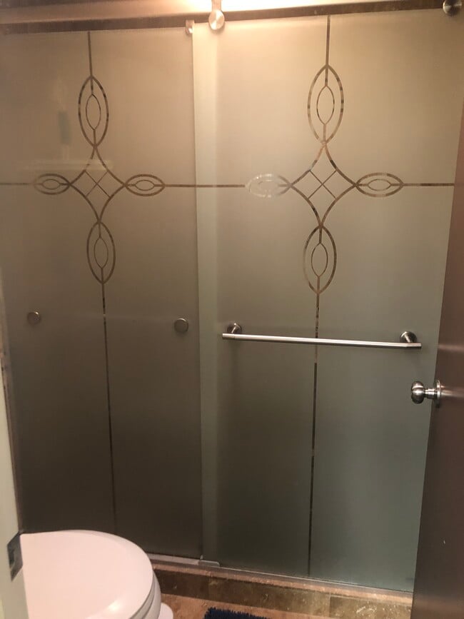 Building Photo - 4336 E Pearce Rd