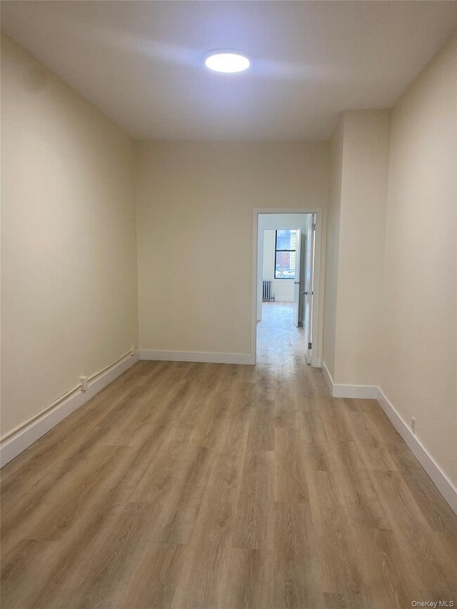 Building Photo - 73-17 72nd St