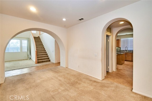Building Photo - 27685 Rockwood Ave