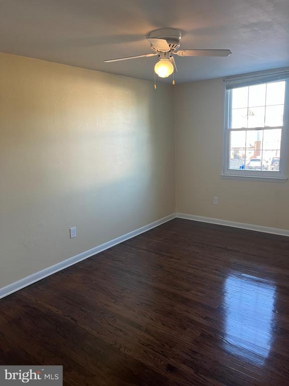 Building Photo - 4417 Crossland Rd
