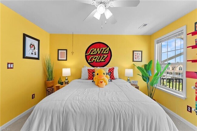 Building Photo - 115 Grandview Dr