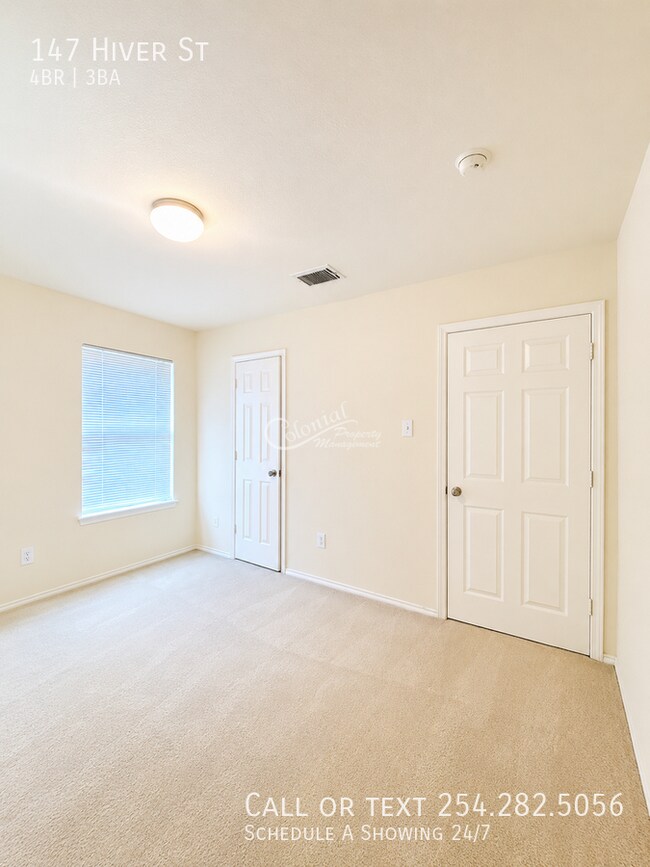 Building Photo - 147 Hiver St