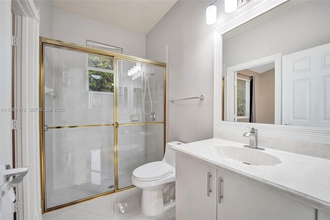 Building Photo - 8006 N Savannah Cir