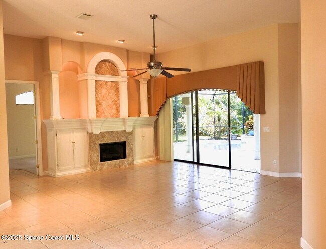 Building Photo - 416 Southampton Dr