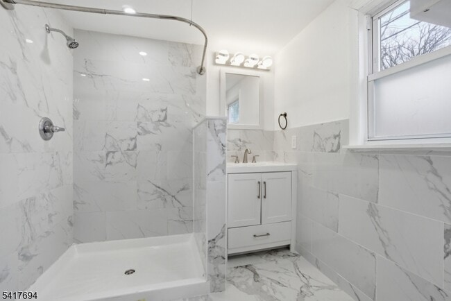 Building Photo - 67 Nolans Point Rd