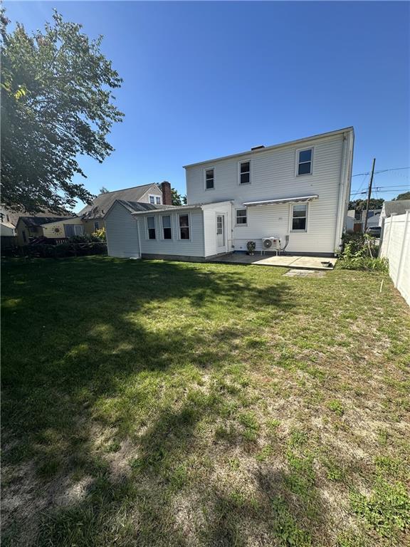 Building Photo - 70 Community Dr