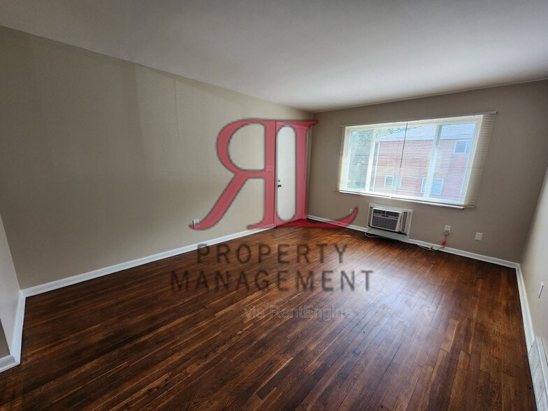 Building Photo - 264 Broad Meadows Blvd