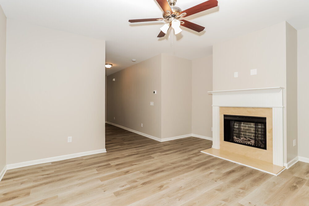 Building Photo - 262 Stillwood Dr