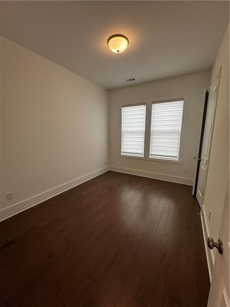 Building Photo - 1255 Westshore Dr