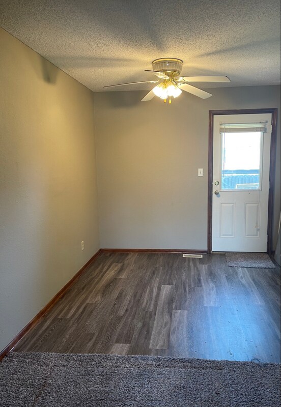 Building Photo - 503 NW 3rd St