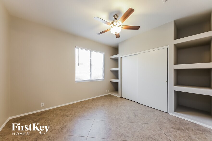 Building Photo - 3453 W Desert Bend Loop