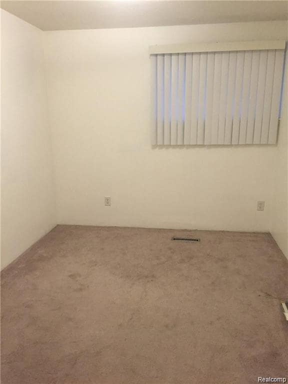 Building Photo - 541 Mary Ellen Rd