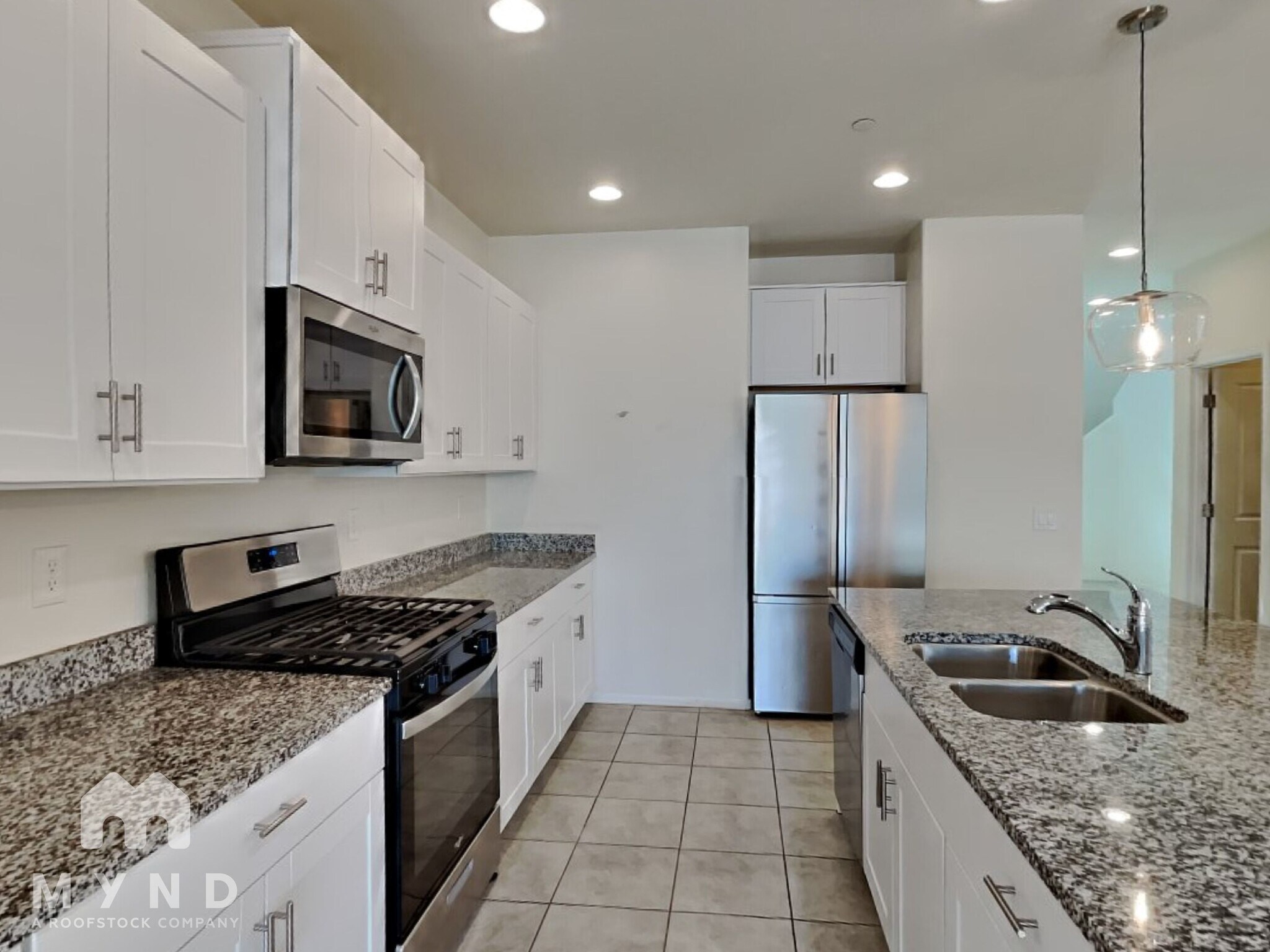 Building Photo - 13057 N Loralei Dr