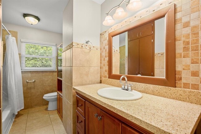 Building Photo - 1400 Briarcliff Blvd