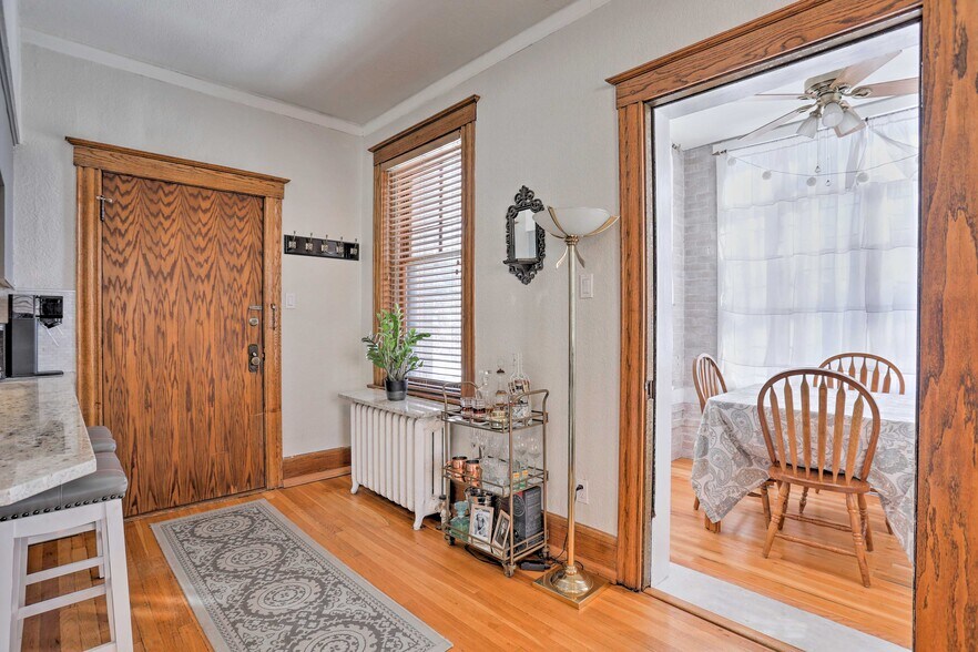 Building Photo - 1401 Fillmore St