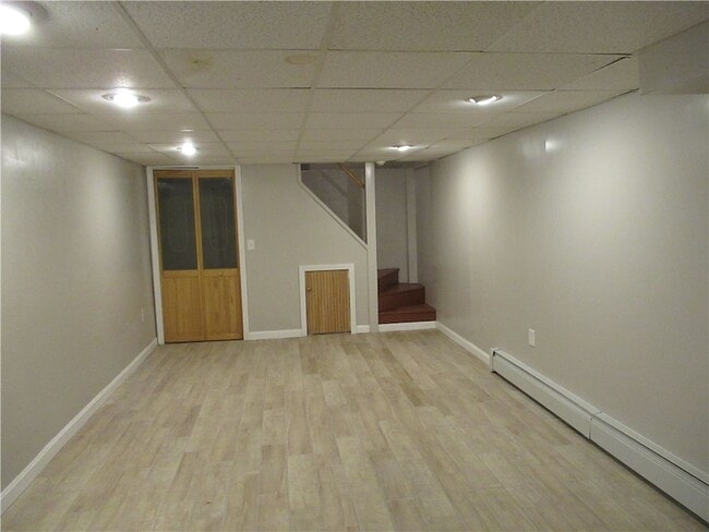 Building Photo - 189 Curry Rd