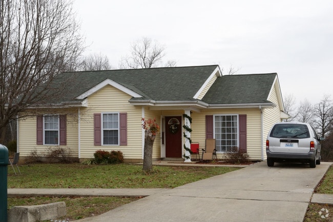 Building Photo - Angela Homes