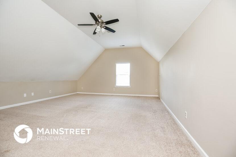 Building Photo - 1013 Matheus Dr